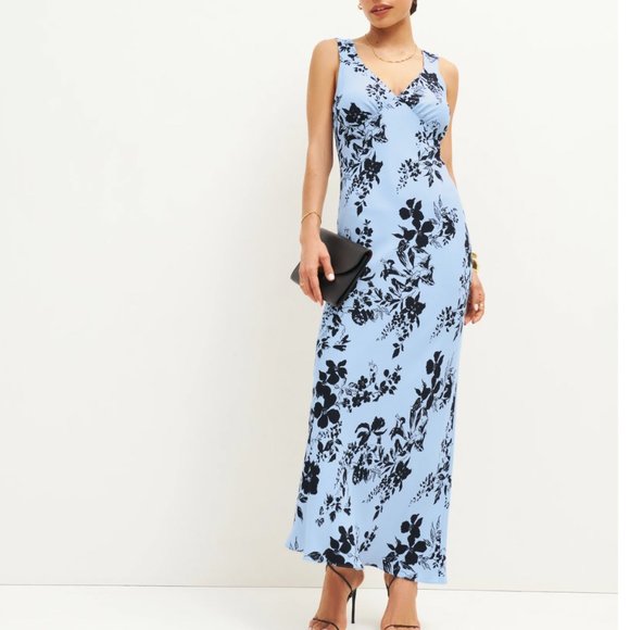 ✨SALE✨ Reformation Calvine Dress - Beatriz - Picture 2 of 8